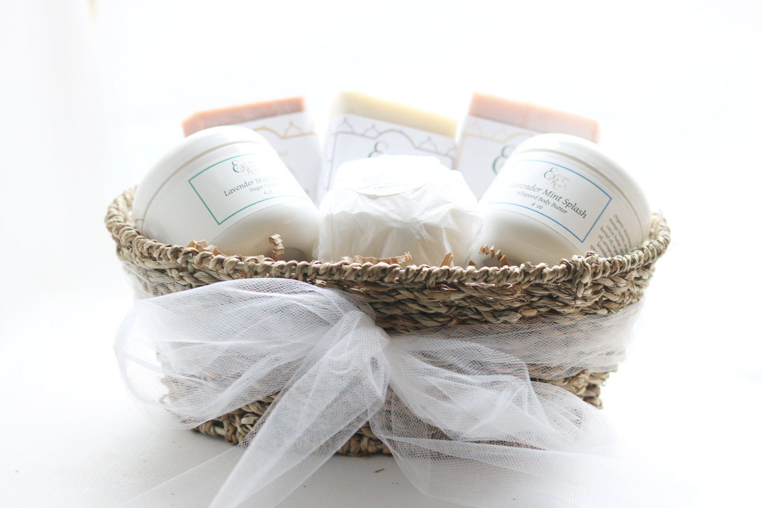 Union & Ember – Spa Gift Basket for Bridesmaids & Brides