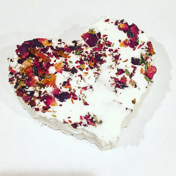Union & Ember: Rose Heart Bath Bomb – Organic & Romantic